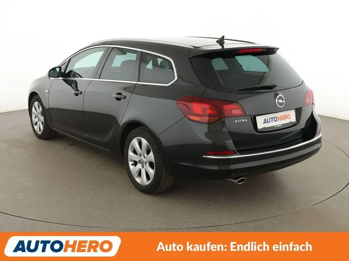 Gebraucht Opel Astra Exklusiv 170 PS (125 kW) 2015 Schwarz Kombi