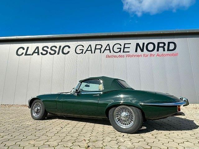 Gebraucht Jaguar E-Type 241 PS (177 kW) 1974 Grün Cabrio
