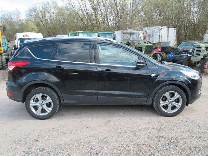 Gebraucht Ford Kuga 150 PS (110 kW) 2013 Schwarz SUV