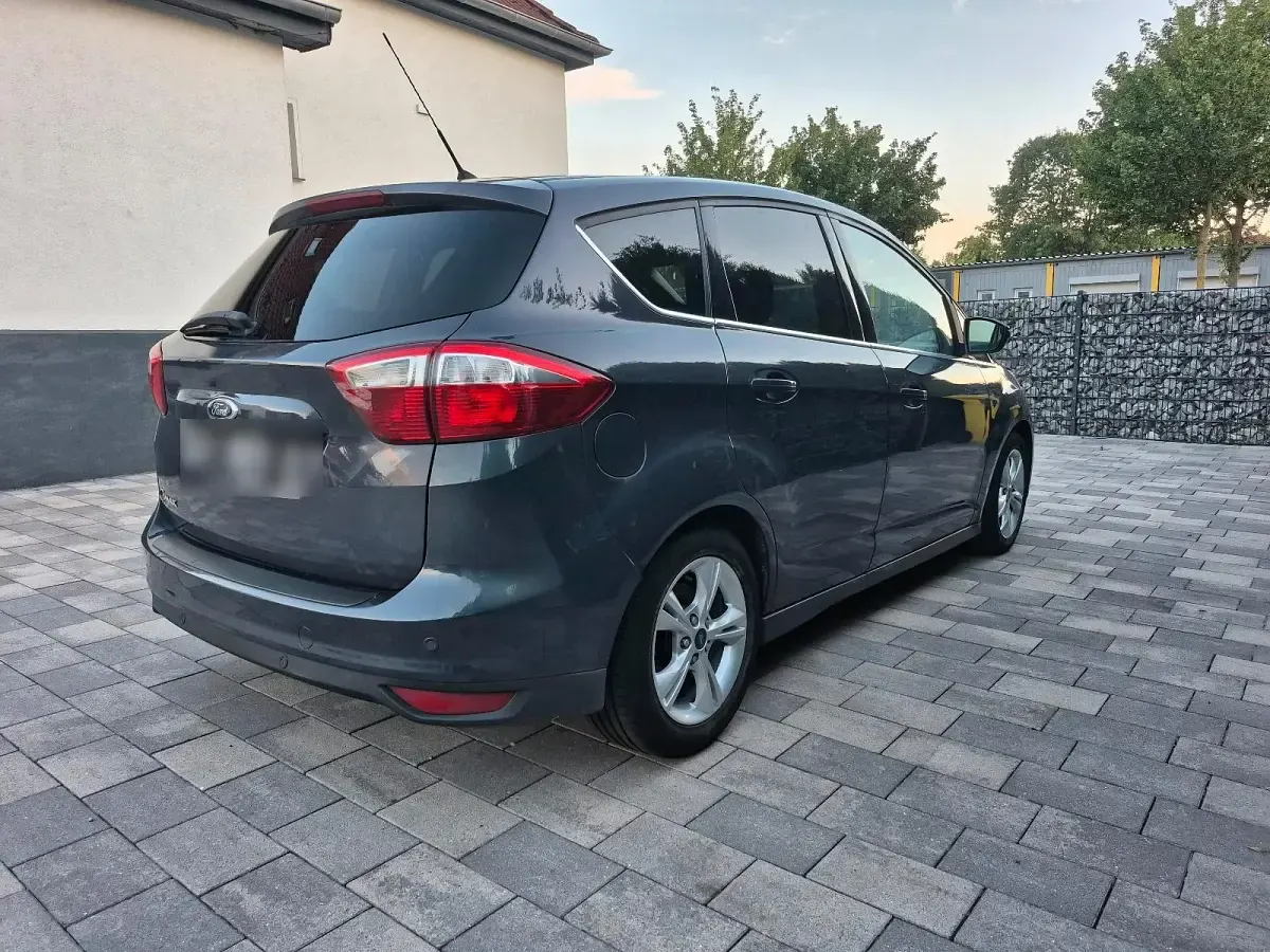 Gebraucht Ford C-MAX 140 PS (102 kW) 2014 Grau Van / Kleinbus