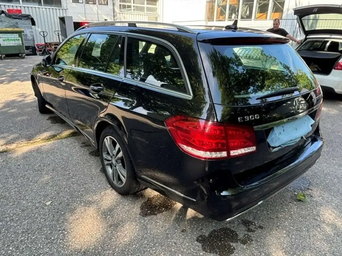 Gebraucht Mercedes E300 Avantgarde 231 PS (169 kW) 2013 Schwarz Kombi