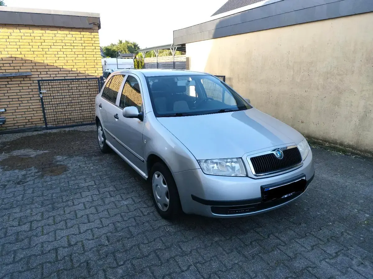 Gebraucht Skoda Fabia 68 PS (50 kW) 2003 Silber Kleinwagen