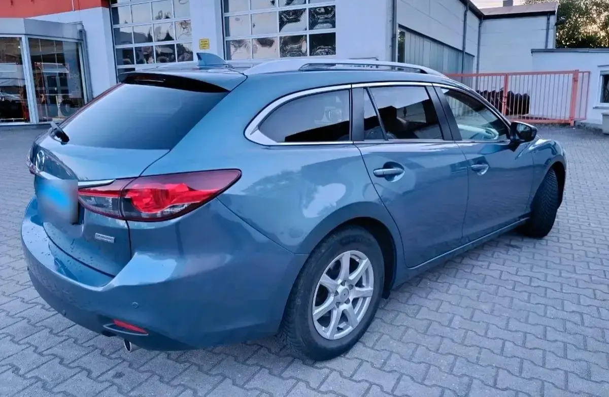 Usata Mazda 6 150 CV (110 kW) 2013 Blu Berlina