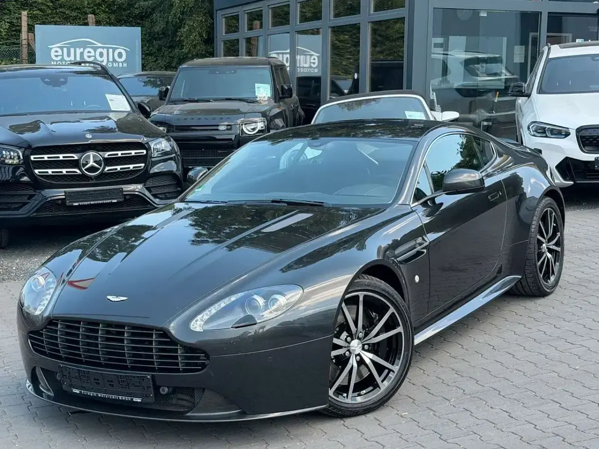 Gebraucht Aston Martin V8 436 PS (320 kW) 2013 Other Coupé