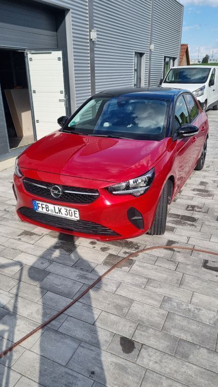 Rot Gebraucht 2022 Opel Corsa-e Edition Kleinwagen | 12.900 € (Superpreis) - Bild 1/4