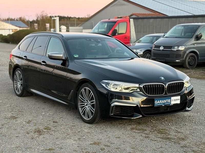 Używany BMW M550 M Performance 400 KM (294 kW) 2018 Czarny Sedan/Limuzyna