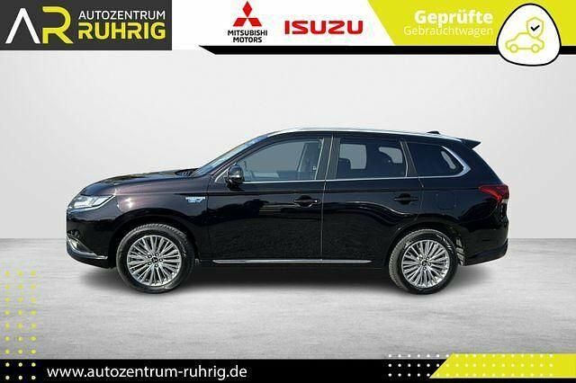 Gebraucht Mitsubishi Outlander P-HEV Basis 224 PS (164 kW) 2020 Rubinschwarz (m) SUV