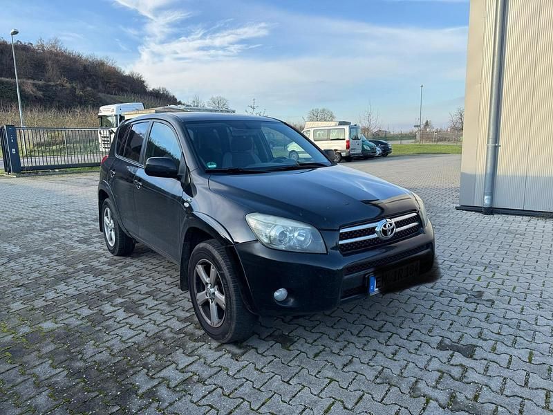 Schwarz Gebraucht 2007 Toyota RAV4 SUV | 2.900 € (Fairer Preis) - Bild 1/4