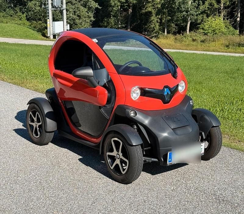 Rot Gebraucht 2014 Renault Twizy Kleinwagen | 3.650 € (Fairer Preis) - Bild 1/4