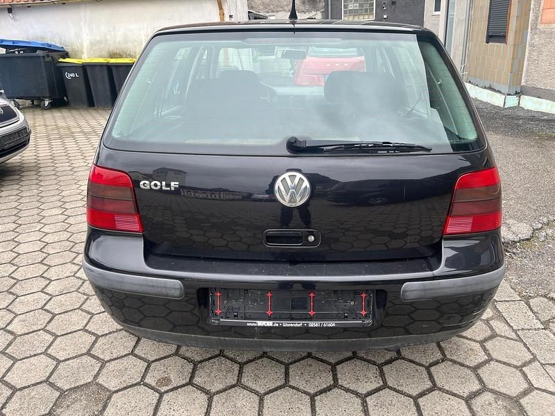 Gebraucht VW Golf IV Edition 75 PS (55 kW) 2001 Schwarz Limousine