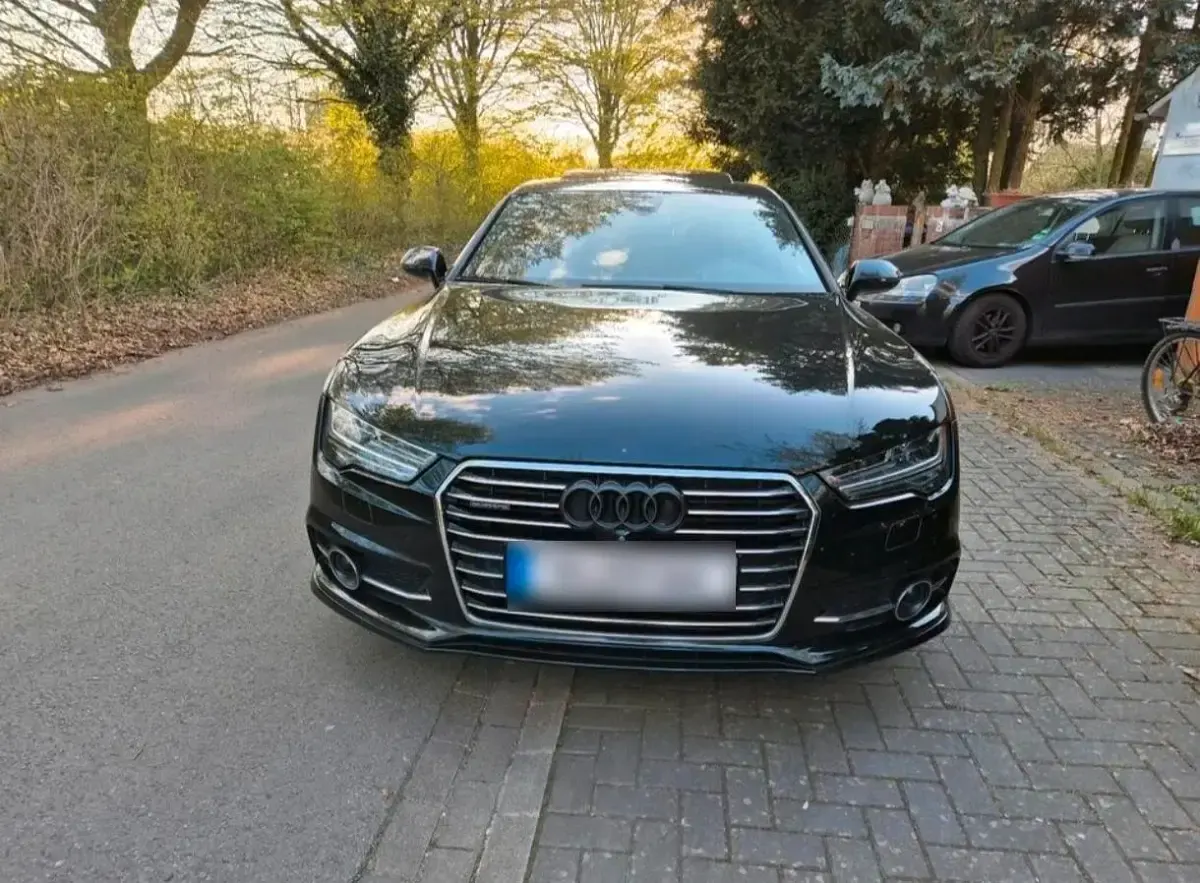 Gebraucht Audi A7 S-Line 320 PS (235 kW) 2026 Schwarz Limousine