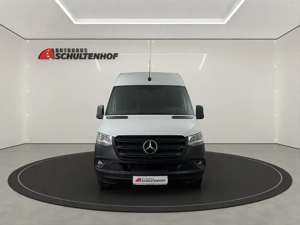 Gebraucht Mercedes Sprinter 170 PS (125 kW) 2025 Weiß Van