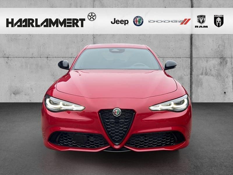 Neu Alfa Romeo Giulia Veloce 280 PS (205 kW) 2025 Limousine