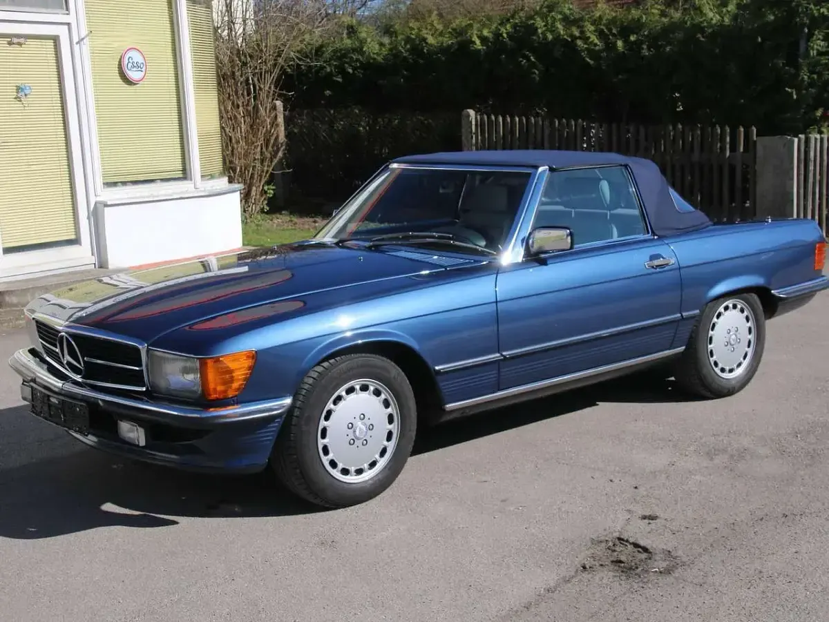 Gebraucht Mercedes SL300 179 PS (131 kW) 1987 Blau Cabrio