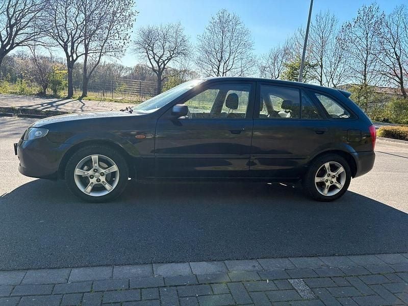 Gebraucht Mazda 323F Comfort 98 PS (72 kW) 2003 Schwarz Limousine