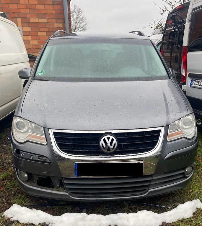 Grau Gebraucht 2007 VW Touran Highline Van / Kleinbus | 850 € (Superpreis) - Bild 1/4