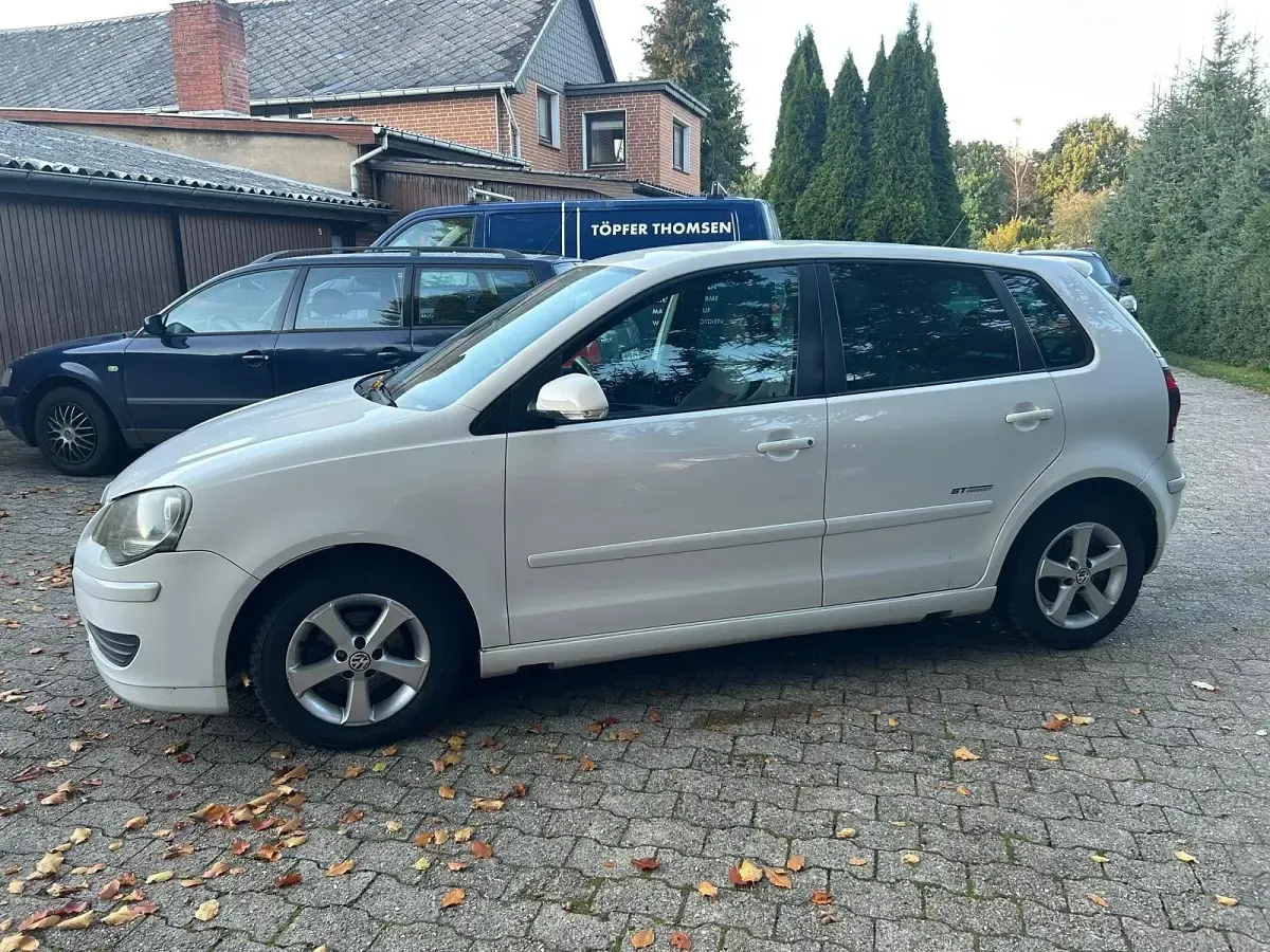 Używany VW Polo GT 105 KM (77 kW) 2009 Biały Hatchback