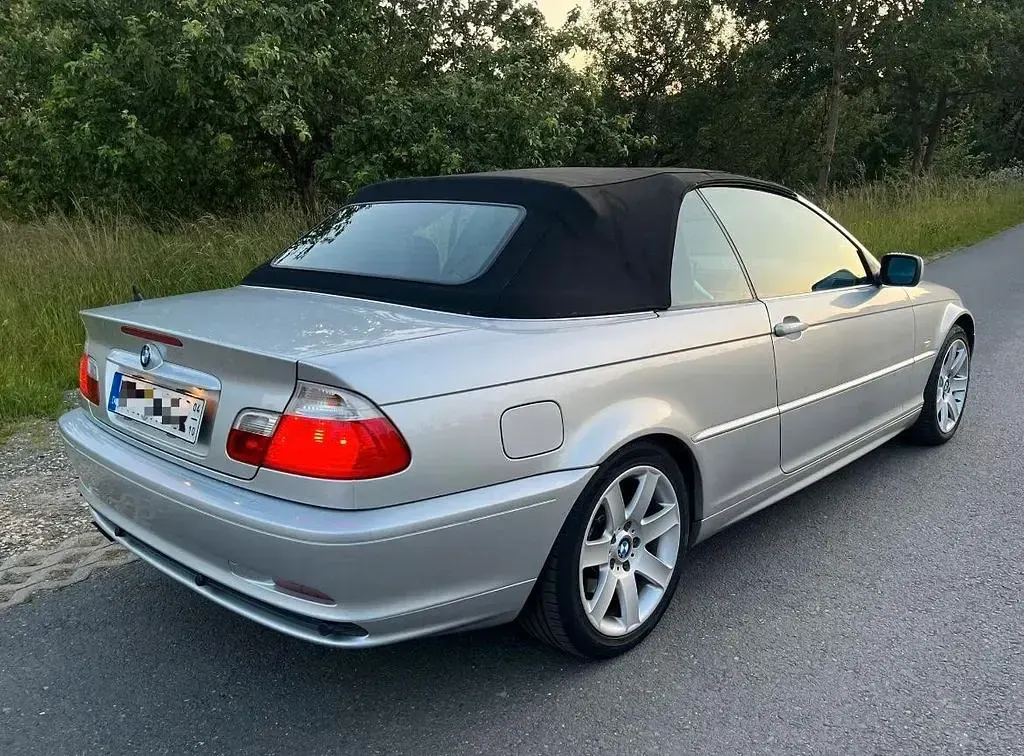 Gebraucht BMW 323 Cabriolet 170 PS (125 kW) 2000 Silber Cabrio