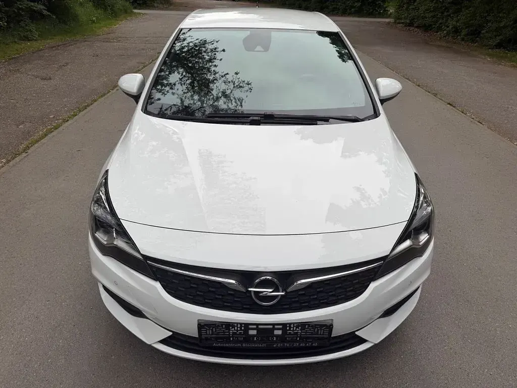 Usata Opel Astra Elegance 131 CV (96 kW) 2020 Bianco Berlina