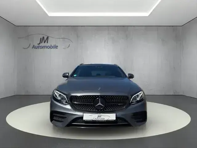 Gebraucht Mercedes E43 AMG AMG 401 PS (294 kW) 2017 Schwarz Limousine