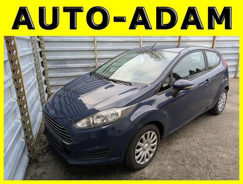 Gebraucht Ford Fiesta Trend 75 PS (55 kW) 2013 Blau Kleinwagen