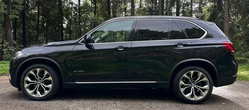 Gebraucht BMW X5 Comfort Edition 258 PS (189 kW) 2014 Schwarz SUV