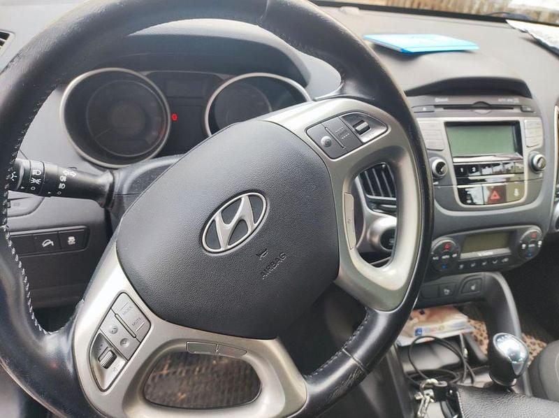 Gebraucht Hyundai ix35 Edition 135 PS (99 kW) 2013 Weiß SUV