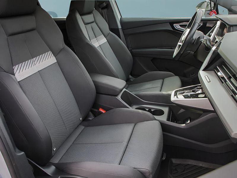 Gebraucht Audi Q4 Sportback e-tron 150 kW (204 PS) 2023 Weiß SUV