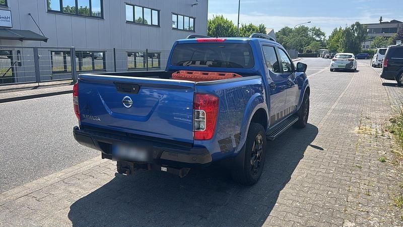 Blau Gebraucht 2020 Nissan Navara Abholung | 29.900 € (Etwas zu teuer) - Bild 1/4