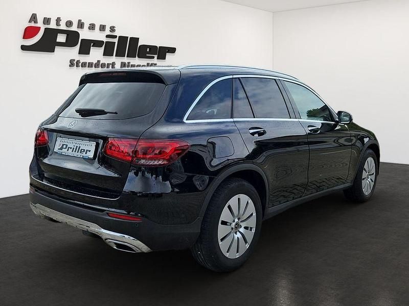 Gebraucht Mercedes GLC400d 330 PS (242 kW) 2021 Schwarz SUV