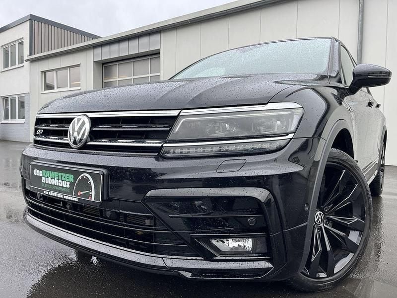 Deep black Gebraucht 2020 VW Tiguan Highline SUV | 34.860 € (Fairer Preis) - Bild 1/4