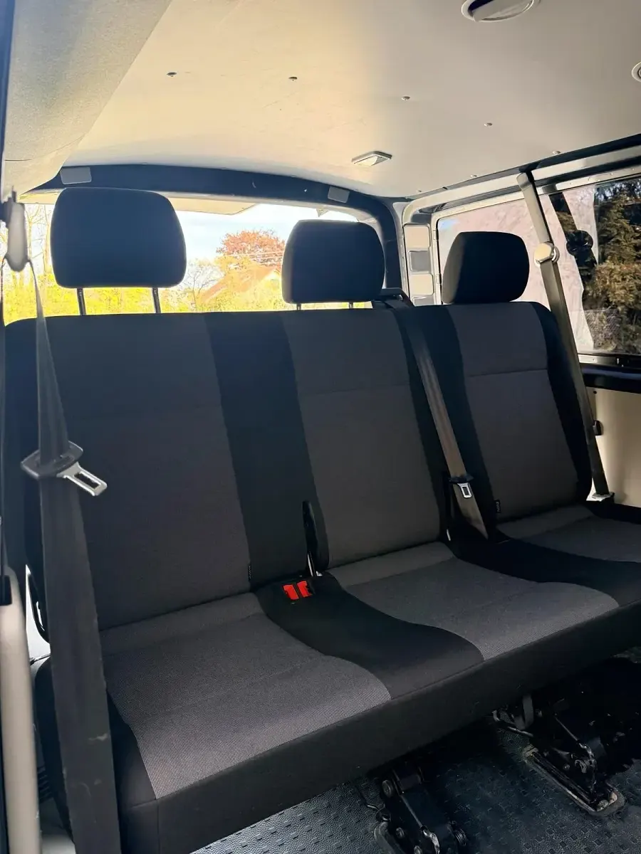 Usata VW Transporter 150 CV (110 kW) 2016 Grigio Furgone