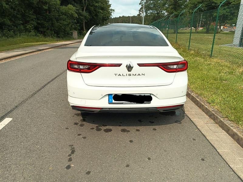 Gebraucht Renault Talisman Initiale Paris 224 PS (164 kW) 2019 Weiß Limousine
