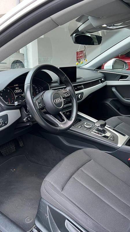 Gebraucht Audi A5 Sportback 150 PS (110 kW) 2019 Weiß Kleinwagen