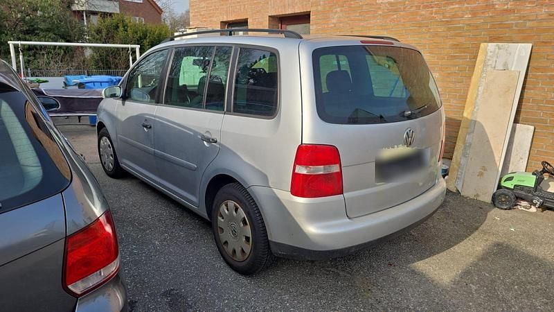 Gebraucht VW Touran 105 PS (77 kW) 2006 Silber Van / Kleinbus