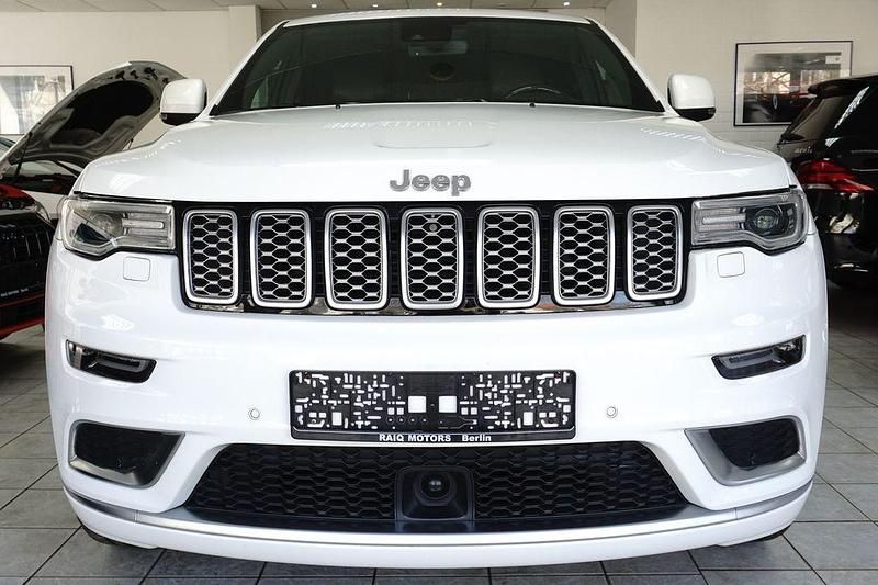 Gebraucht Jeep Grand Cherokee Summit 250 PS (183 kW) 2019 Bright white clear coat SUV