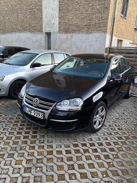 Gebraucht VW Jetta Comfortline 150 PS (110 kW) 2005 Schwarz Limousine