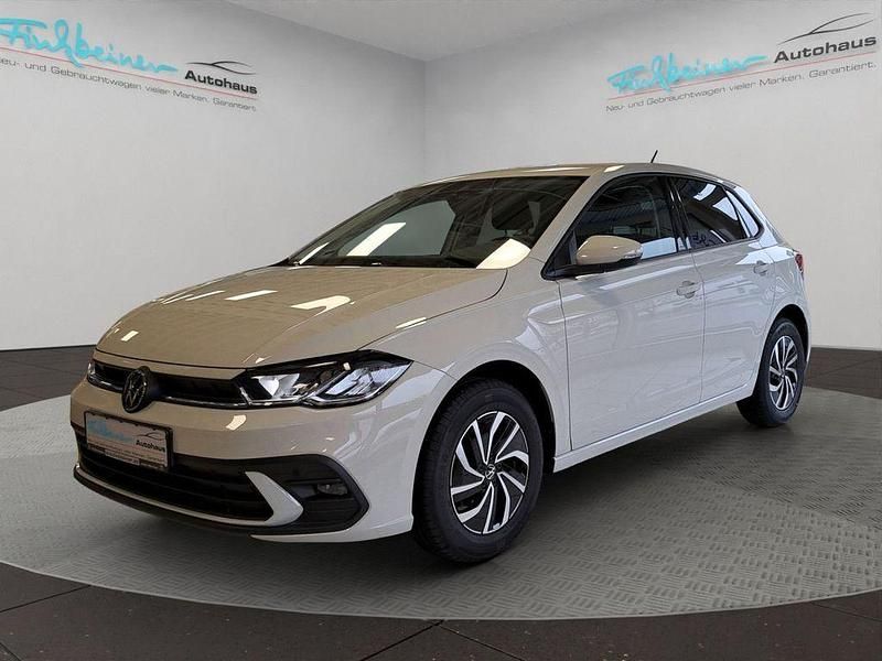 Gebraucht VW Polo Life 95 PS (69 kW) 2026 Ascotgrau, uni Kleinwagen