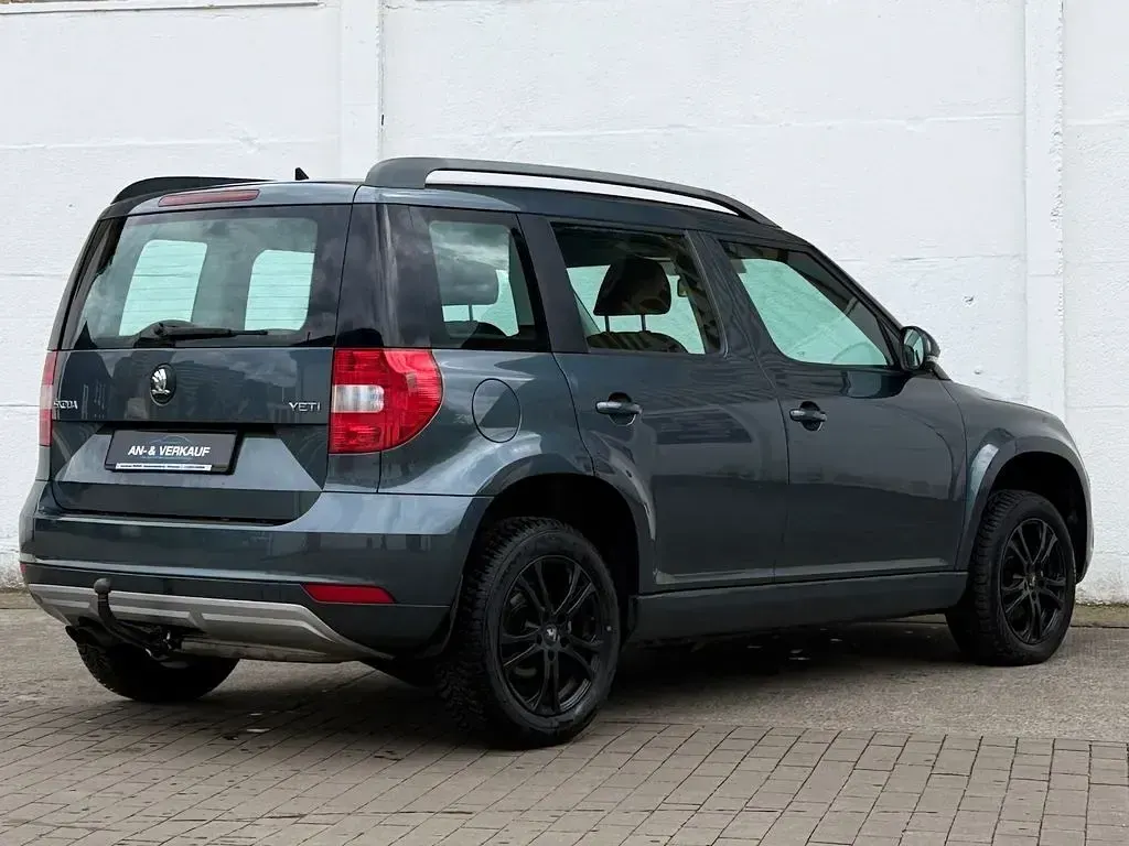 Gebraucht Skoda Yeti Active 105 PS (77 kW) 2014 Grau SUV