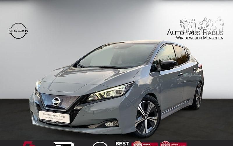 Gebraucht Nissan Leaf Tekna 160 kW (218 PS) 2021 Grau dunkelgrau Kleinwagen