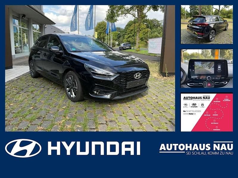 Abyss black Gebraucht 2024 Hyundai i30 Advantage Limousine | 24.490 € (Fairer Preis) - Bild 1/4