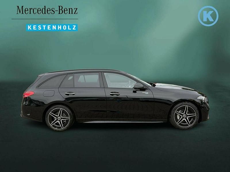 Gebraucht Mercedes C220 AMG 197 PS (144 kW) 2025 Lack obsidianschwarz Kombi