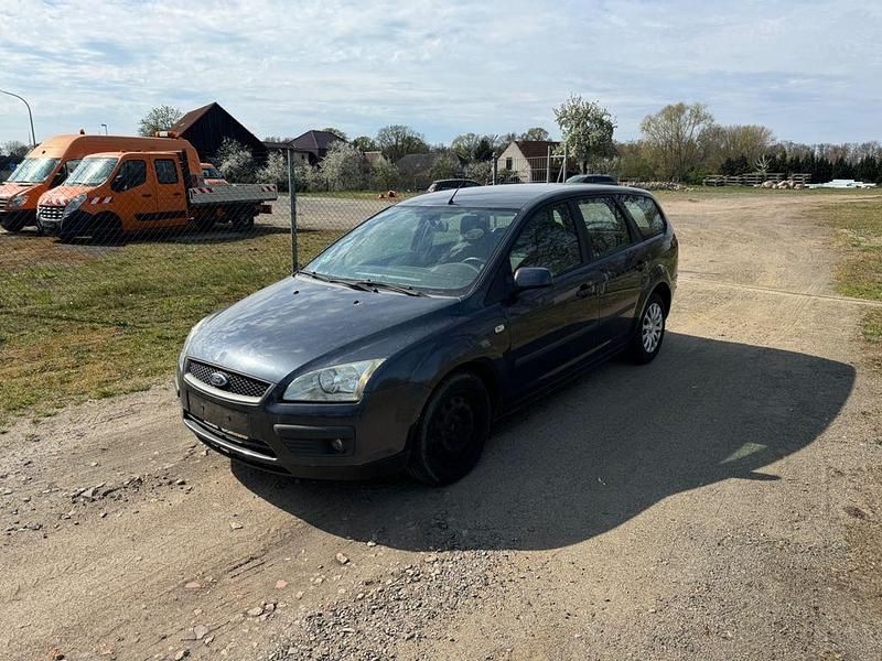 Gebraucht Ford Focus Fun X 101 PS (74 kW) 2006 Limousine