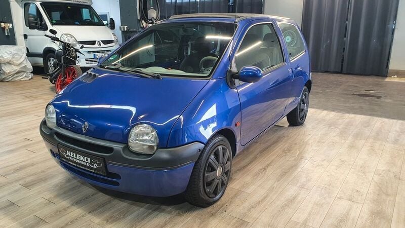 Second-hand Renault Twingo 58 CP (42 kW) 2001 Mov Hatchback