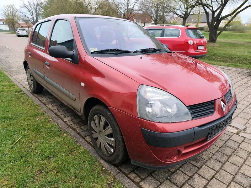Gebraucht Renault Clio II 75 PS (55 kW) 2004 Rot Kleinwagen