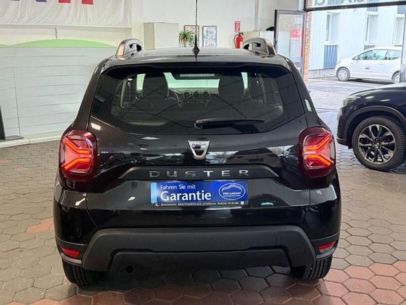 Gebraucht Dacia Duster Comfort 91 PS (66 kW) 2022 Schwarz SUV