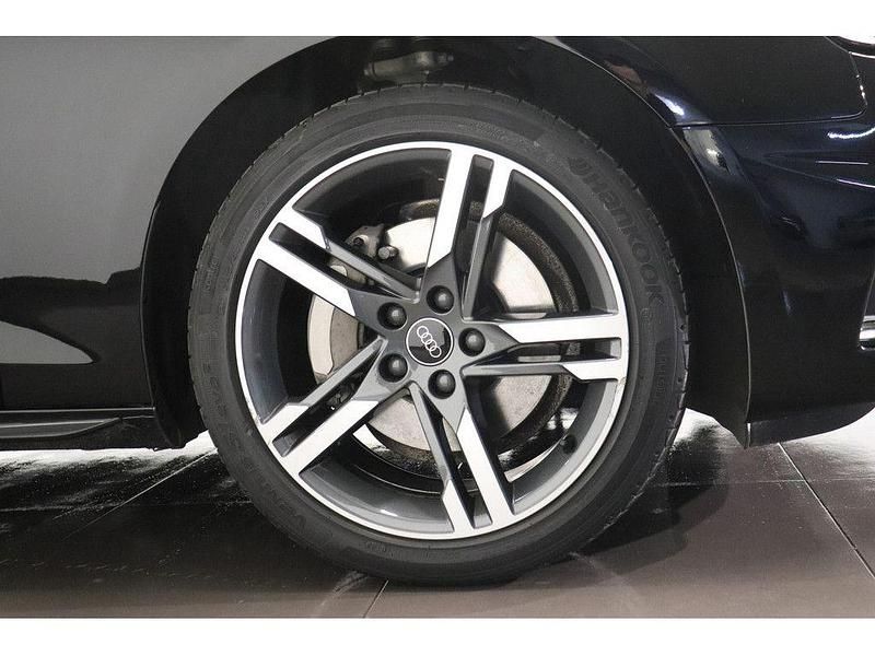 Gebraucht Audi A4 Advanced Plus 204 PS (150 kW) 2023 Brillantschwarz Kombi