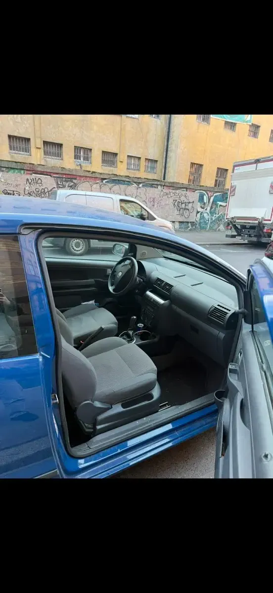 Gebraucht VW Fox 60 PS (44 kW) 2010 Blau Kleinwagen