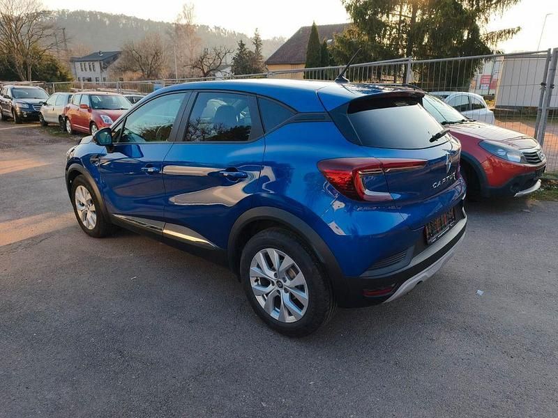 Gebraucht Renault Captur Experience 131 PS (96 kW) 2020 Blau SUV