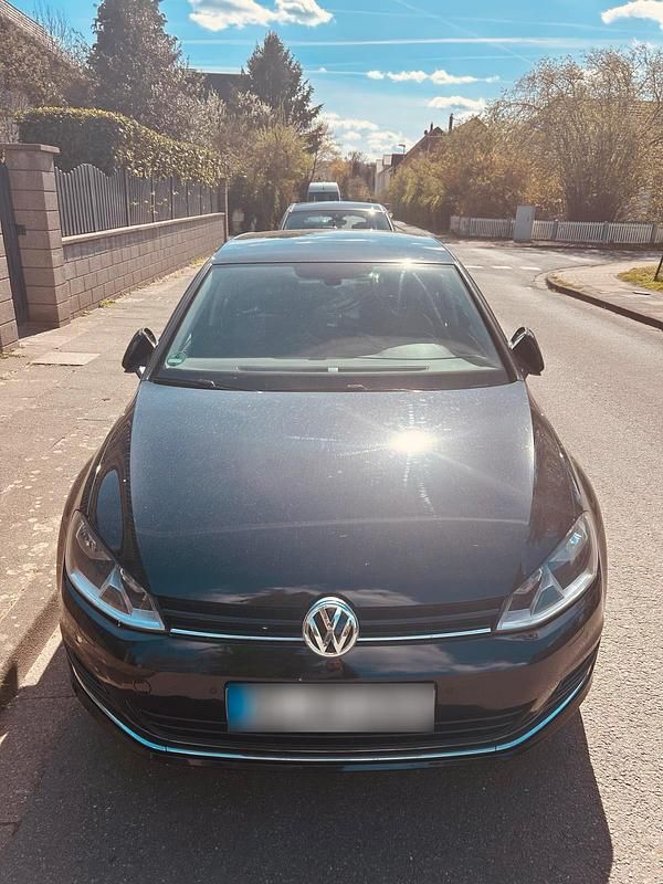 Gebraucht VW Golf VII Allstar 150 PS (110 kW) 2016 Schwarz Limousine